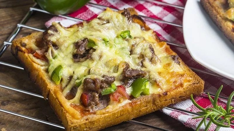 Các món ngon từ bánh mì khoai tây gạo lứt
