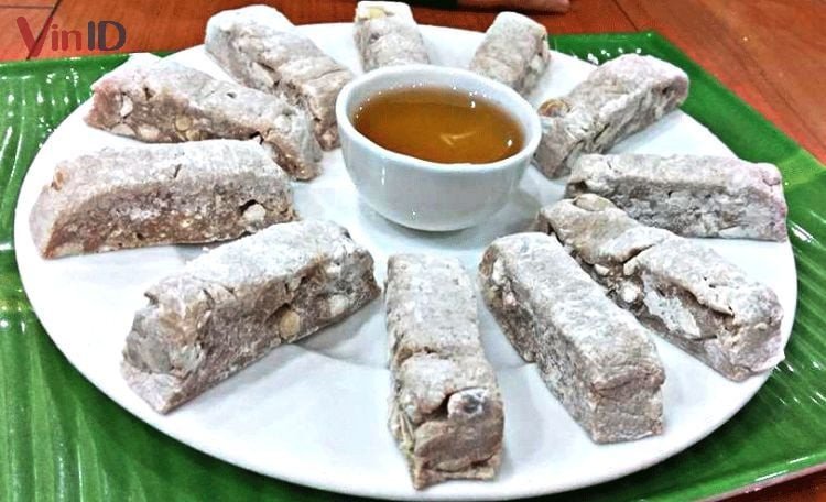 Chè lam bỏng gạo truyền thống