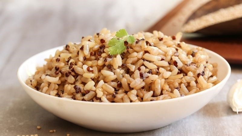 Gạo lứt chứa khá ít chất béo lành mạnh