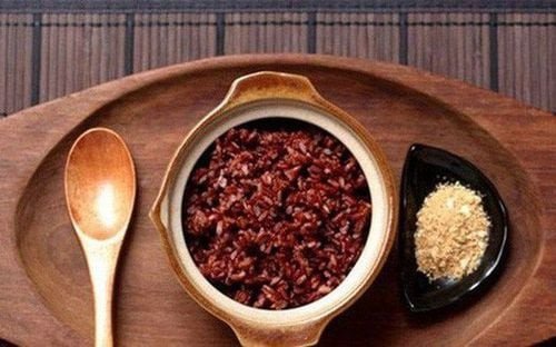 Gạo lứt là thực phẩm giúp ổn định đường huyết, phòng ngừa tiểu đường tuýp 2
