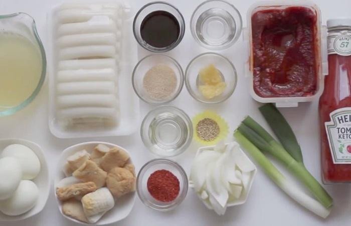 Nguyên liệu tươi ngon làm bánh gạo cay - topokki
