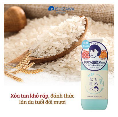 Nước cân bằng da từ cám gạo Nhật Bản giúp cân bằng độ ẩm sau khi rửa mặt