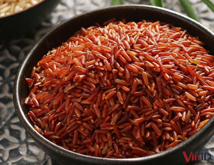 Phụ nữ mang thai và lợi ích dinh dưỡng từ ngũ cốc gạo lứt huyết rồng