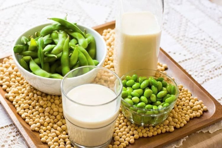 Sữa đậu nành giàu protein, khác biệt với sữa gạo về giá trị dinh dưỡng