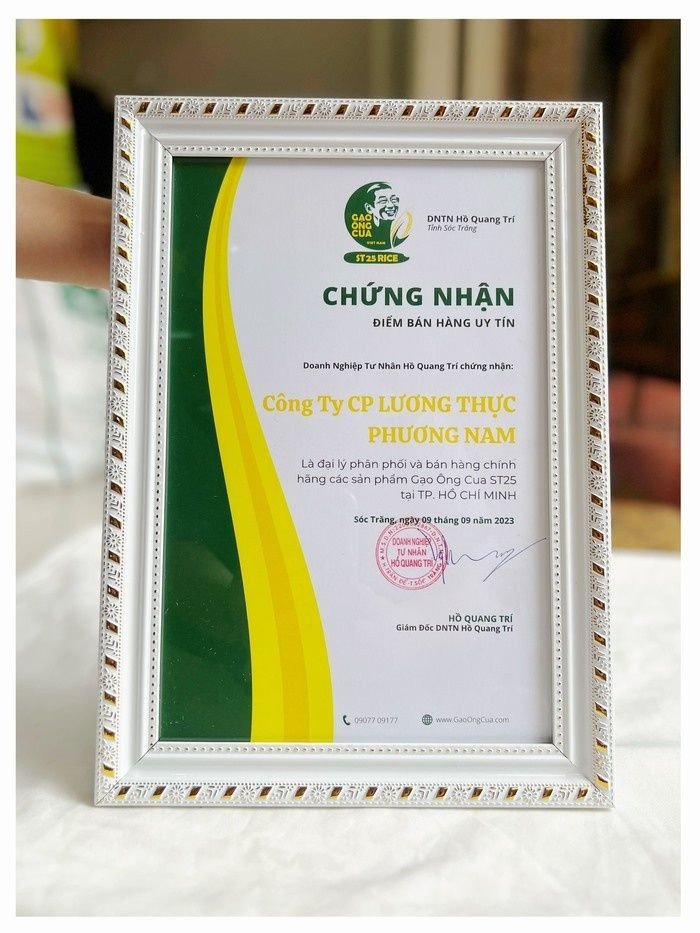 Giấy chứng nhận phân phối gạo ST25 chính hãng