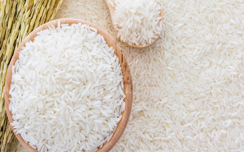Hạt gạo tẻ, nguyên liệu chính tạo nên bỏng gạo và cung cấp tinh bột dồi dào