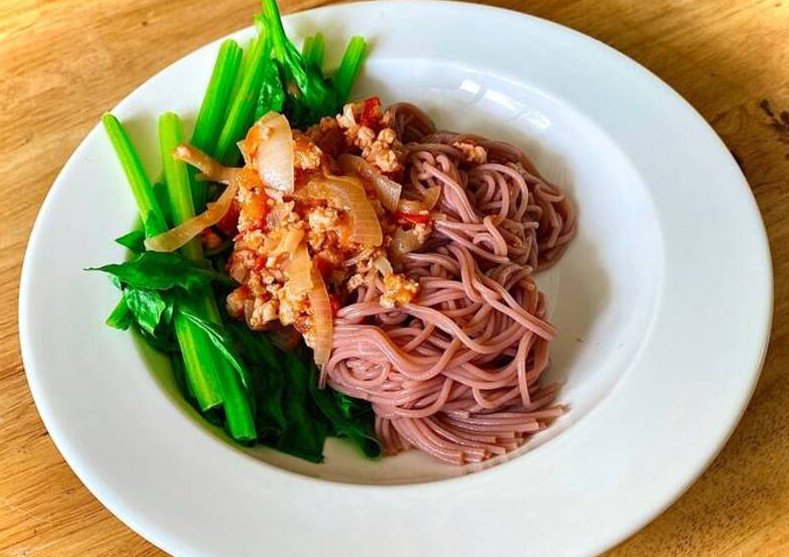 Mì gạo lứt có chỉ số đường huyết thấp hơn so với thành phẩm từ gạo trắng