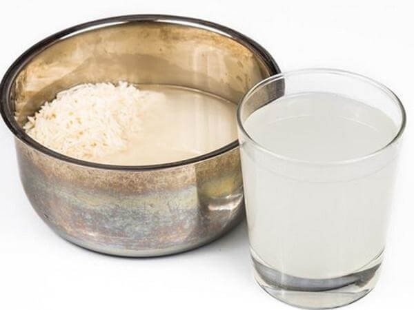 Nước vo gạo tưới cây mang lại nhiều lợi ích cho sự phát triển của cây trồng