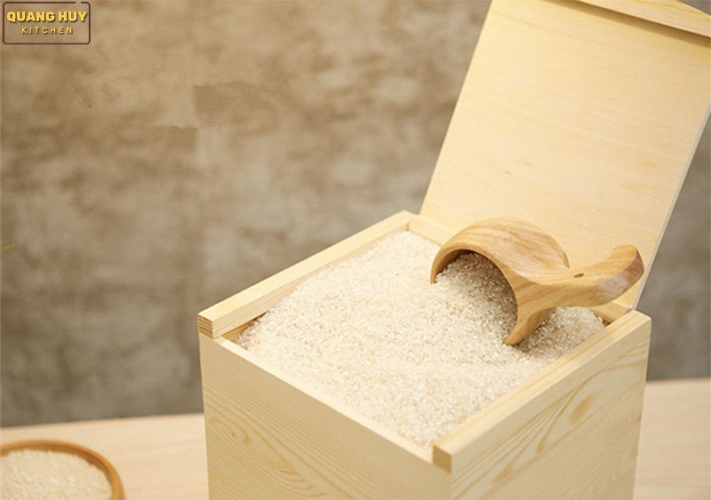 Thùng gạo kín đáo bảo vệ tài lộc